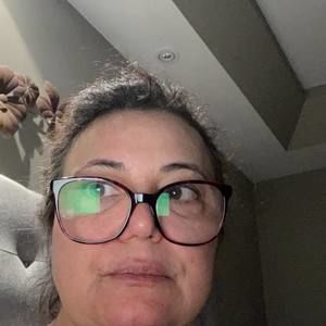 Meet your Posher, Maria isabel